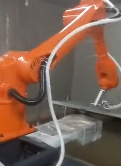 爾必地噴涂機器人空調蓋板噴涂案例 